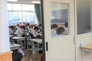 令和４年度３年生夏期課外 １・２年生夏期学習会の様子です