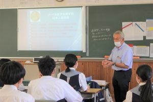 令和４年度１学年楽問・楽学講座が行われました