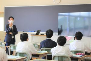 令和４年度１学年楽問・楽学講座が行われました
