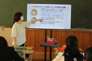 令和４年度１学年楽問・楽学講座が行われました