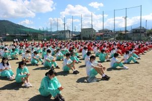令和４年度前期末納め式が行われました