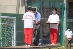 令和４年度前期末納め式が行われました