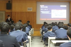 第３学年出願ガイダンスが行われました