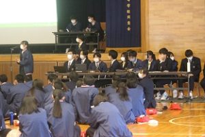 令和４年度後期生徒総会が行われました