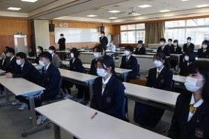 令和４年度納め式・休業前集会が行われました