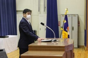 令和４年度表彰状授与式・記念品贈呈式が行われました。