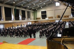 令和４年度表彰状授与式・記念品贈呈式が行われました。