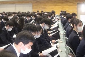 令和４年度同窓会入会式が行われました。