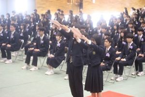 令和４年度第７３回卒業証書授与式が行われました