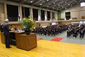 令和４年度第７３回卒業証書授与式が行われました