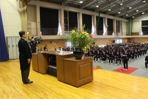 令和４年度第７３回卒業証書授与式が行われました