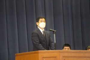 令和４年度離退任式が行われました。