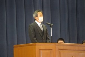 令和４年度離退任式が行われました。
