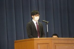 令和４年度離退任式が行われました。