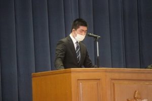 令和４年度離退任式が行われました。