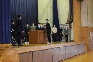 令和４年度離退任式が行われました。