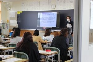 令和５年度PTA学年部会・PTA総会・保護者対象進路説明会が行われました。