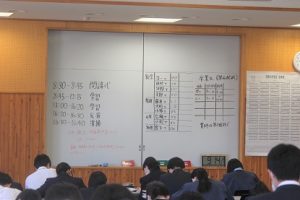 令和５年度理数科GW登校学習会が行われました