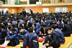 令和５年度前期生徒総会が行われました。