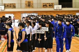令和５年度山梨県高等学校総合体育大会壮行会が行われました。