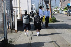令和５年度山梨県高等学校県下一斉「通学時マナーアップ運動」が行われました。