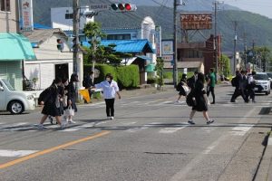令和５年度山梨県高等学校県下一斉「通学時マナーアップ運動」が行われました。