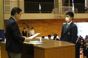 令和５年度全日本選手権大会自転車競技・山梨県高等学校総合体育大会・山梨県高等学校将棋選手権大会の納め式が行われました。
