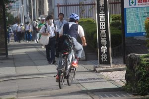 令和５年度山梨県高等学校県下一斉「通学時マナーアップ運動３回目」が行われました。