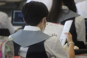 BYOD端末を使った保健の授業の様子です。