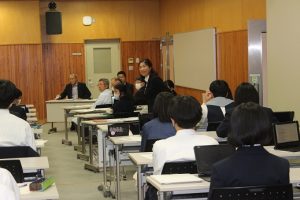 令和５年度理数科 理数探究発表会 第２回が行われました。