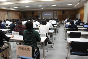 令和５年度理数科 理数探究発表会 第２回が行われました。