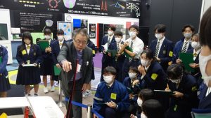 令和５年度理数科企業見学会が行われました。