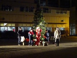 令和５年度クリスマスツリー点灯式が行われました。