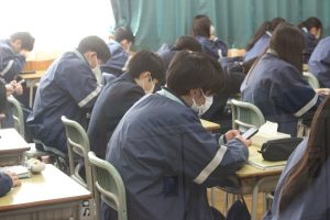 令和５年度休業前集会を行いました。