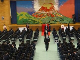 令和５年度卒業証書授与式が行われました。