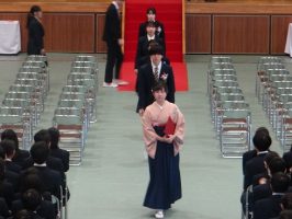 令和５年度卒業証書授与式が行われました。