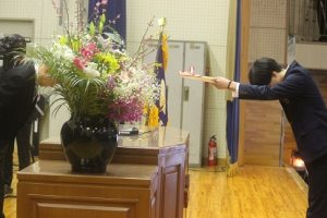 令和５年度卒業証書授与式が行われました。