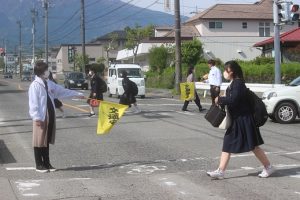 令和６年度山梨県高等学校県下一斉「通学時マナーアップ運動」が行われました。