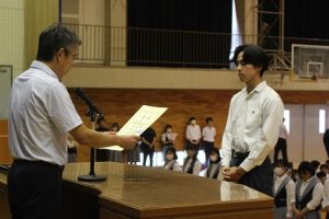 令和６年度納め式が行われました。