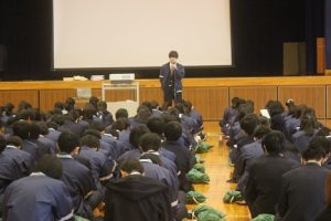 令和６年度２学年修学旅行結団式が行われました。