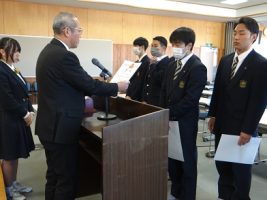 令和６年度納め式が行われました。