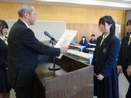 令和６年度納め式が行われました。