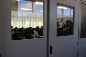 令和６年度後期第１回試験（１・２年生）が始まりました。