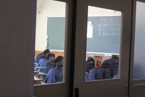 令和６年度後期第１回試験（１・２年生）が始まりました。