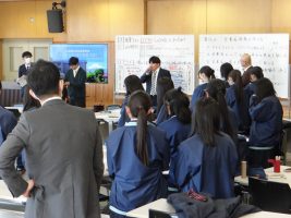 よのなか科 特別授業２０２４ 第１６回が行われました。