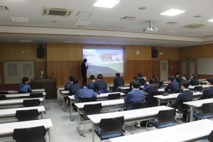 令和6年度高等学校DX加速化推進事業 動作解析ソフト「ダートフィッシュ」講習会が行われました。
