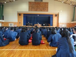 令和６年度退任式・離任式が行われました。