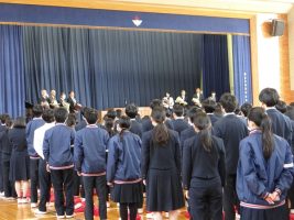 令和６年度退任式・離任式が行われました。
