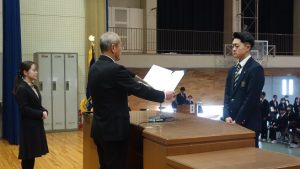 令和６年度表彰状授与式が行われました。