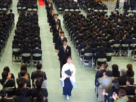 令和６年度 第７５回卒業証書授与式が行われました。